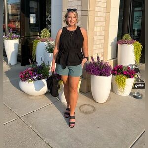 Meet your Posher, Lindsay